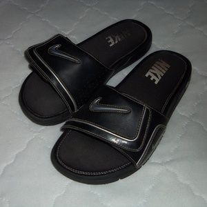 mens nike slides memory foam